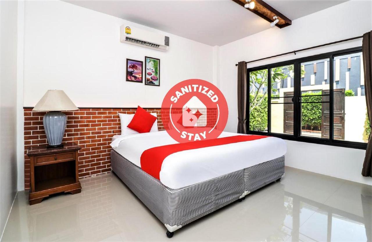 Готель Baan Noppadol Hua Hin Loft Екстер'єр фото
