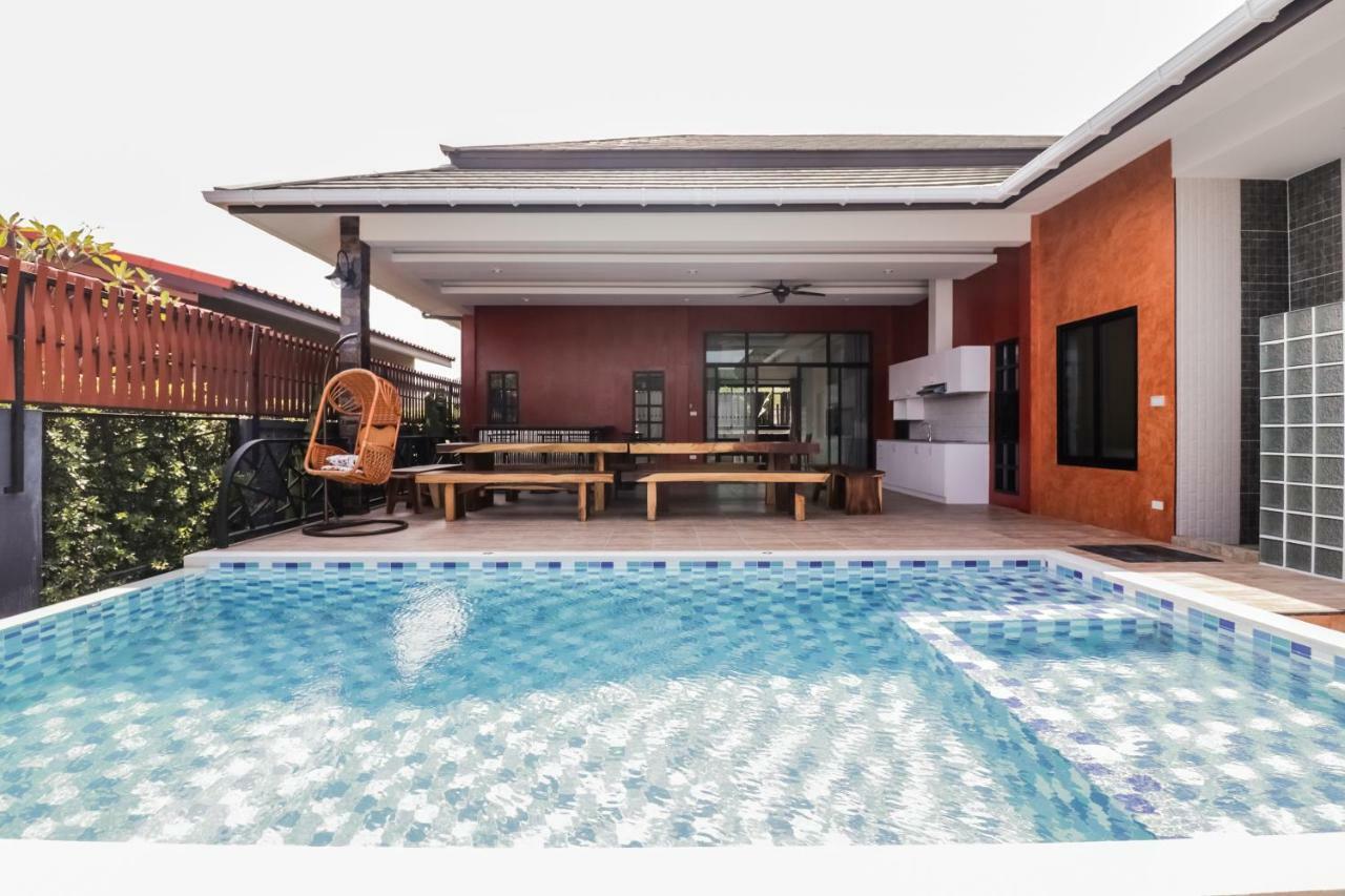 Готель Baan Noppadol Hua Hin Loft Екстер'єр фото